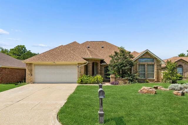 903 Wyndham Place, Arlington, TX image