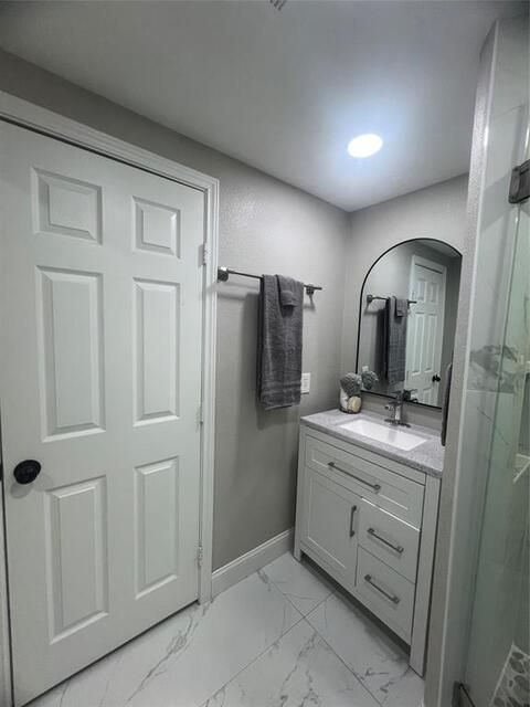 1021 E Russell, Avenue Carrollton, TX photo 18