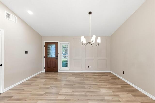 1933 Pin Oak Drive, Flower Mound, TX photo 4