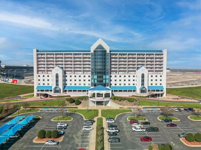 3575 Lone Star Circle 907, Fort Worth, TX image