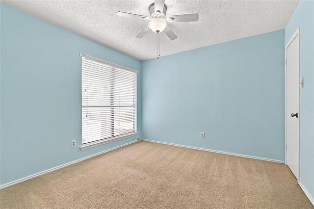 2923 Menlo Park, Lane Carrollton, TX photo 20