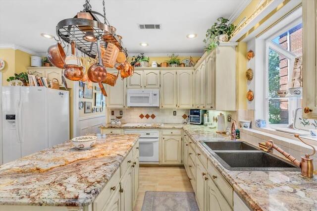 1324 Black Oak, Drive Carrollton, TX photo 9