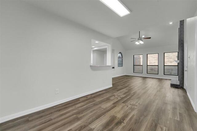 2116 Holly Hill, Lane Carrollton, TX photo 4
