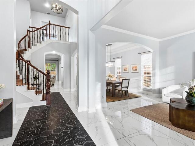 4332 Milsop, Drive Carrollton, TX photo 6