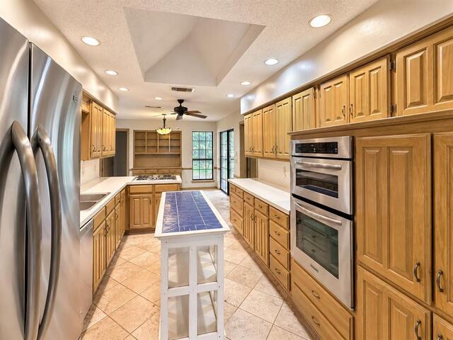 37 Timbergreen, Circle Denton, TX photo 4