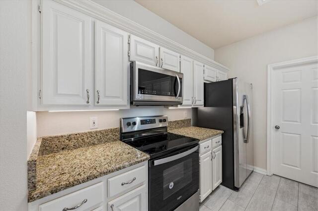 2203 Meadowstone, Drive Carrollton, TX photo 10