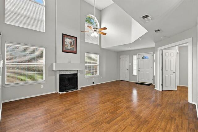 1345 Jeanette, Way Carrollton, TX photo 11