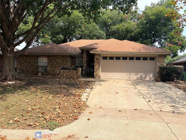 1908 Berrybrook Drive, Fort Worth, TX image
