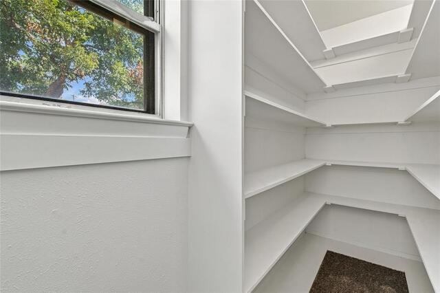 820 E Windsor, Drive Denton, TX photo 17
