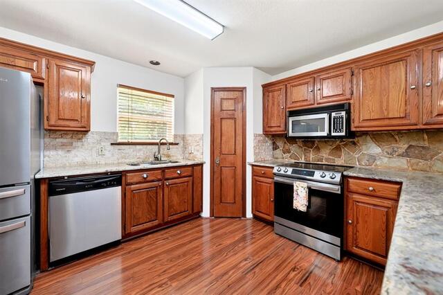 6705 Orchard Drive, Flower Mound, TX photo 9