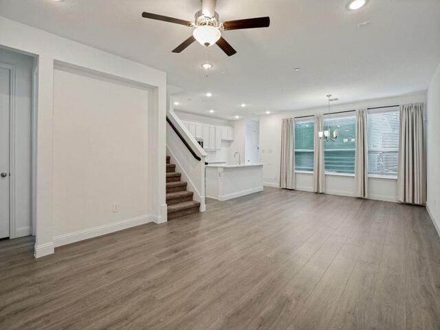 1024 Thomas, Place Carrollton, TX photo 9