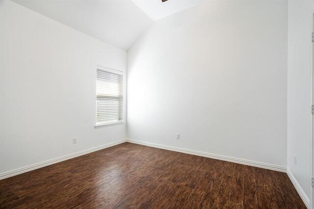 2012 Michelle Creek Drive, Little Elm, TX photo 14