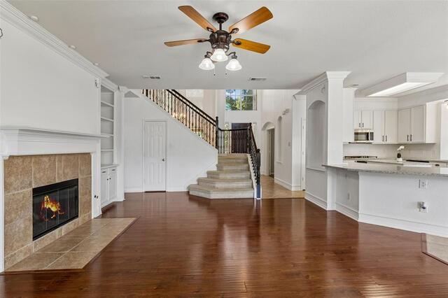 10009 Bradford Grove, Drive Frisco, TX photo 3