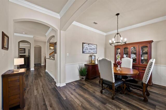 1480 Bristol, Lane Lewisville, TX photo 4