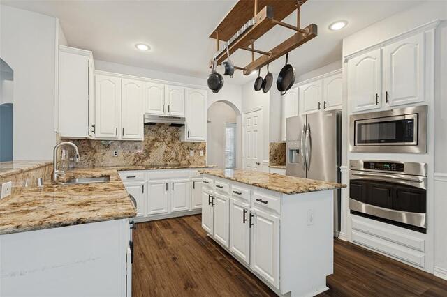 1116 Shadetree, Lane Allen, TX photo 11