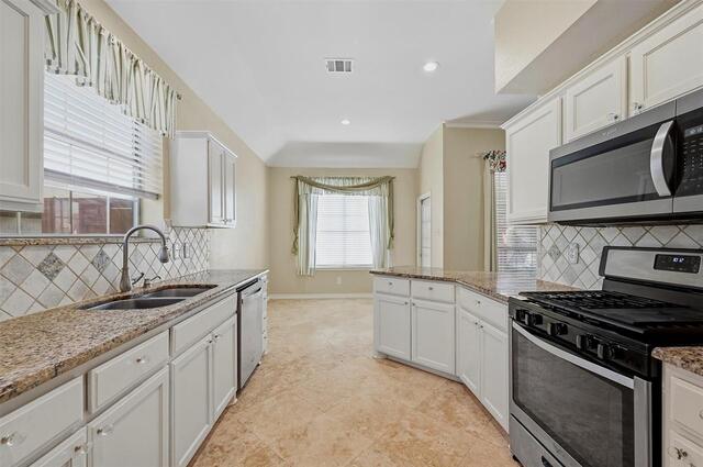 841 N Old Orchard, Lane Lewisville, TX photo 14