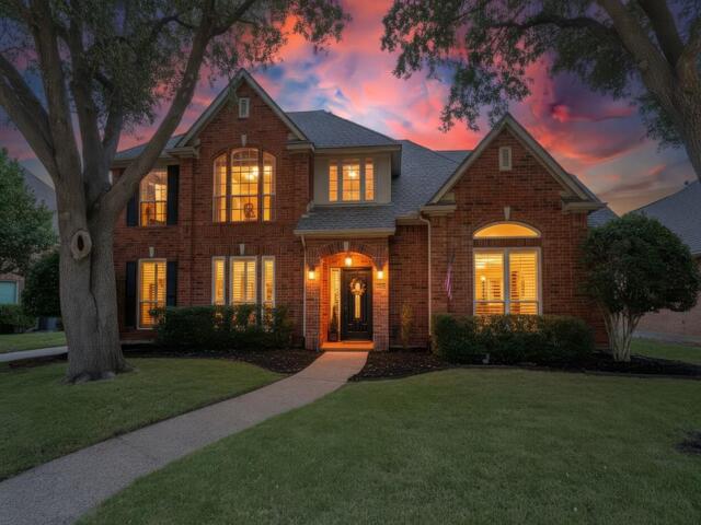2700 Meadow Hills, Lane Plano, TX photo 3