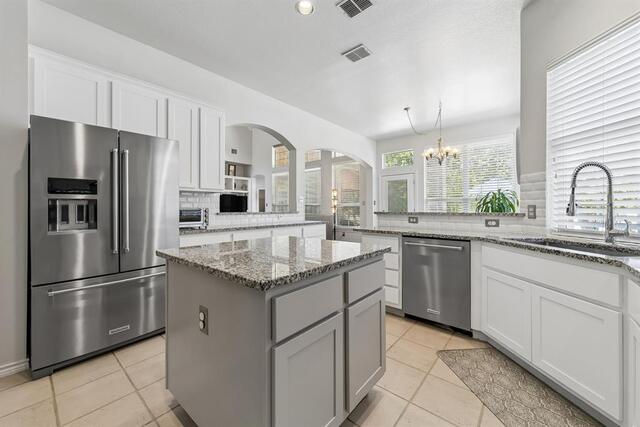 3421 Dowland Drive, Flower Mound, TX photo 11