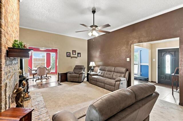 914 Reno, Street Lewisville, TX photo 10