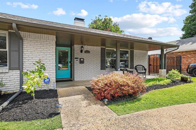 10432 Chesterton Drive, Dallas, TX image