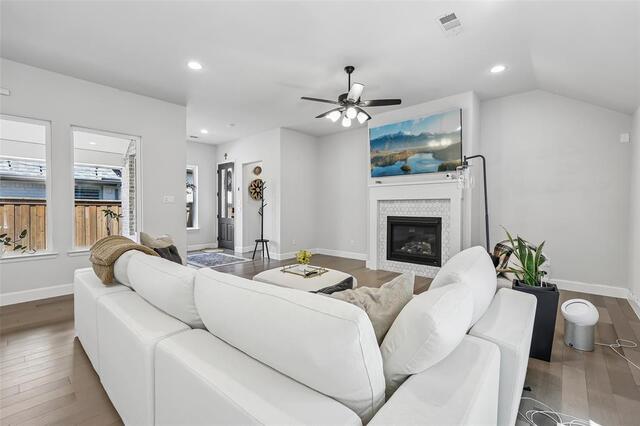 8513 Melrose, The Colony, TX photo 9