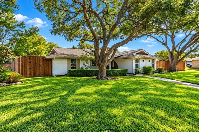 2409 Fairview, Drive Plano, TX photo 2