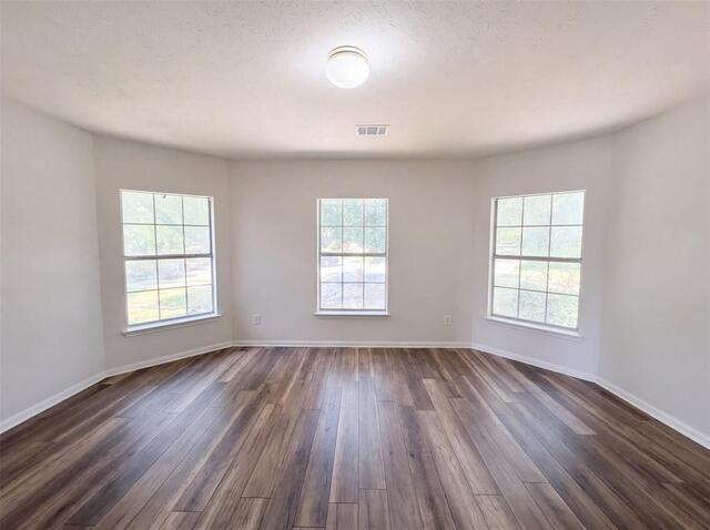 1231 Jeanette, Way Carrollton, TX photo 11