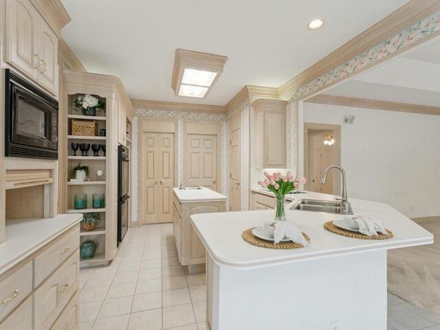 2008 Winding Creek Boulevard, Flower Mound, TX photo 18