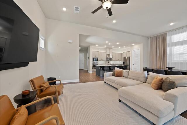 2585 Four Roses, Drive Lewisville, TX photo 13
