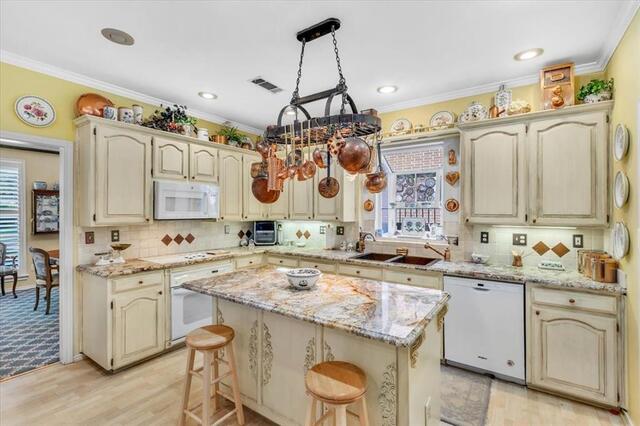 1324 Black Oak, Drive Carrollton, TX photo 8