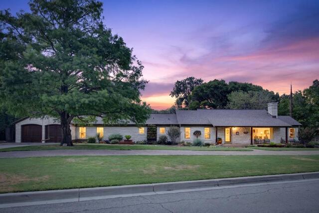 1709 Bluebonnet Drive, Fort Worth, TX image