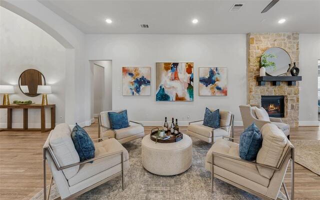 2700 Castlebridge, The Colony, TX photo 6