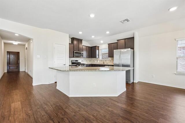 3204 Brazos Drive, Little Elm, TX photo 3