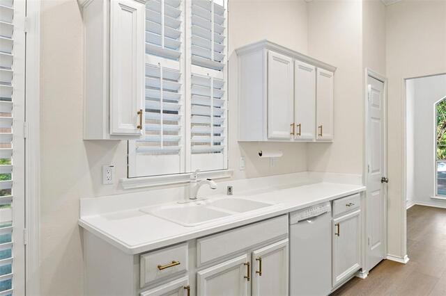 1432 Swan, Court Lewisville, TX photo 10