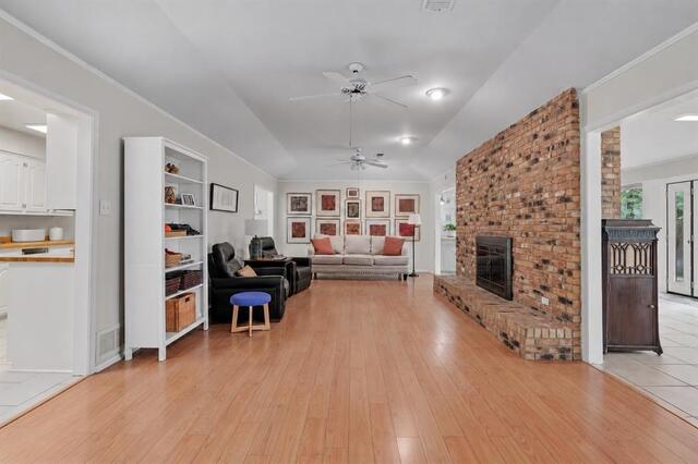 2420 Southridge, Drive Denton, TX photo 11