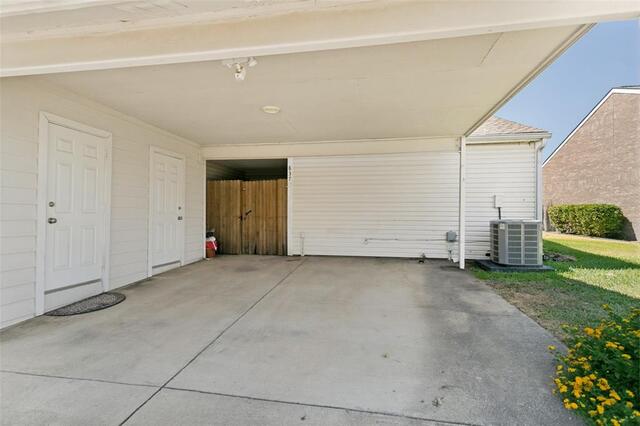 837 Summercreek, Drive Lewisville, TX photo 22