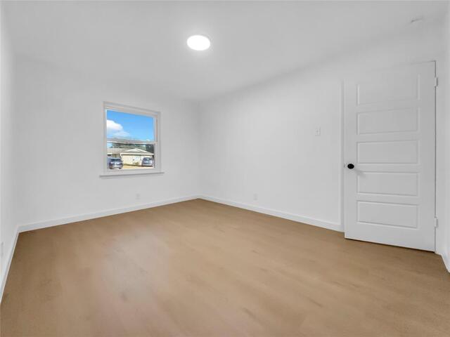 1802 Fairfax, Lane Carrollton, TX photo 27