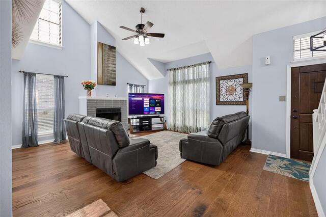 1925 Pinecrest, Drive Carrollton, TX photo 10