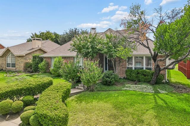 1324 Red Maple, Drive Carrollton, TX photo 4