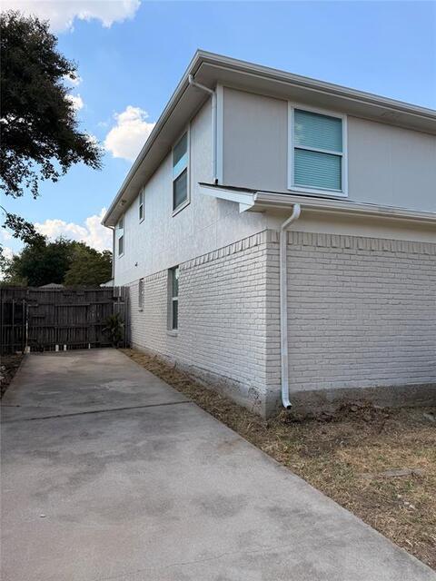 2124 Brentwood, Lane Carrollton, TX photo 26