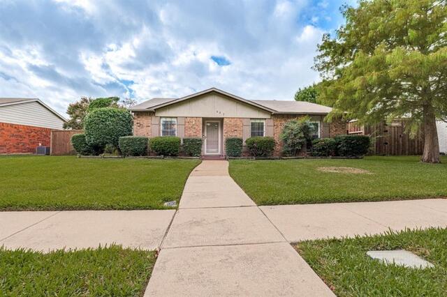 487 Clear Creek, Lane Coppell, TX photo 4