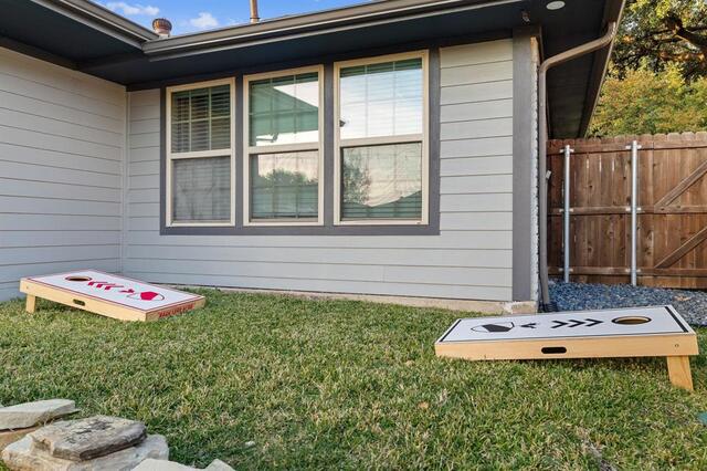 1922 Camden, Way Carrollton, TX photo 37