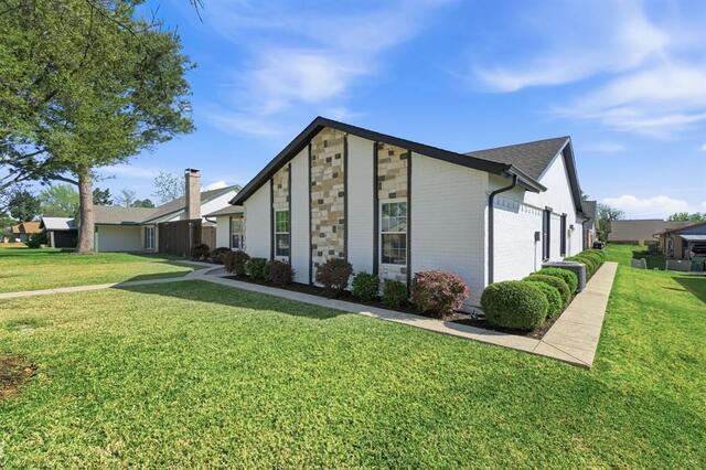 746 Red Wing, Drive Lewisville, TX photo 3