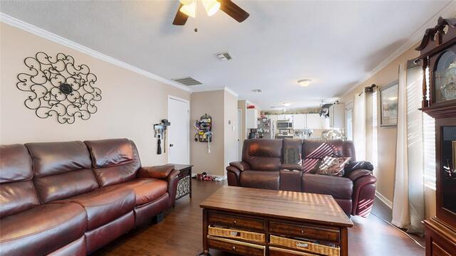 2501 Ash Drive, Little Elm, TX photo 8
