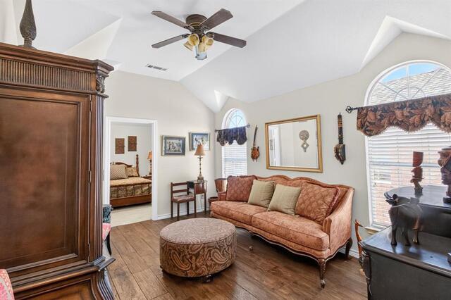 10657 Coach House, Lane Frisco, TX photo 21