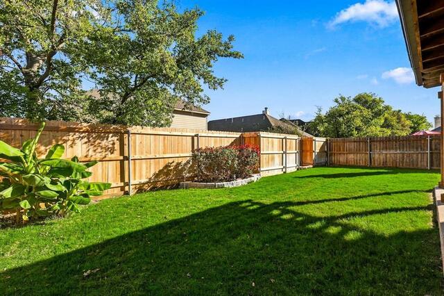 1117 Lake Hollow Drive, Little Elm, TX photo 13