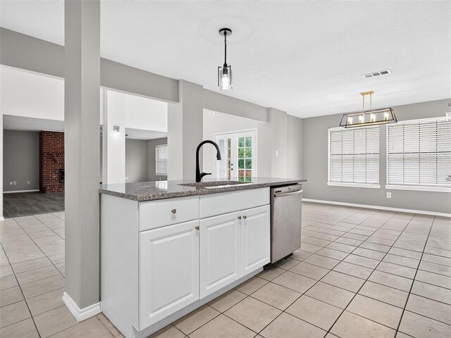 1104 Breezewood, Drive Lewisville, TX photo 18