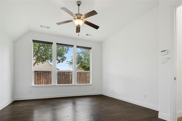 8272 Haltered Horse, Lane Frisco, TX photo 18