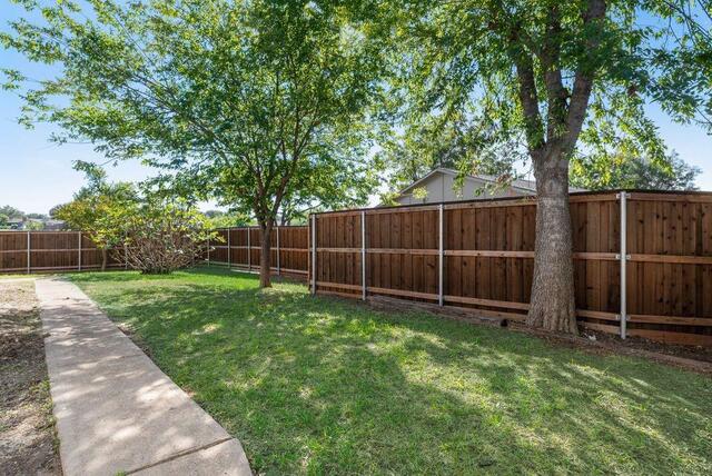 3101 Abbey, Road Carrollton, TX photo 16
