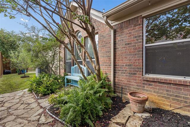 1524 Fairfield, Court Lewisville, TX photo 24